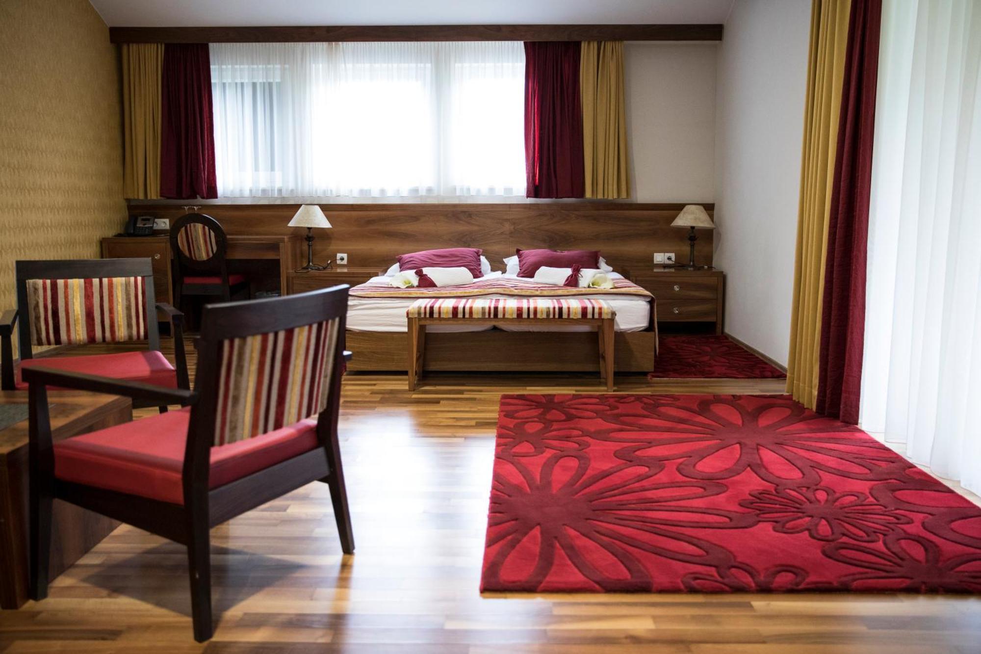 Hotel Mangart Bovec Exterior photo